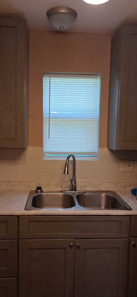 2919 Montana St - Photo 5 of 6