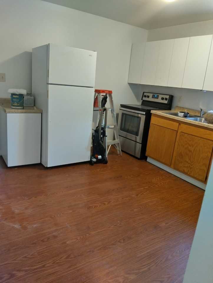 616 E Grand Ave #DOWN - Photo 4 of 8