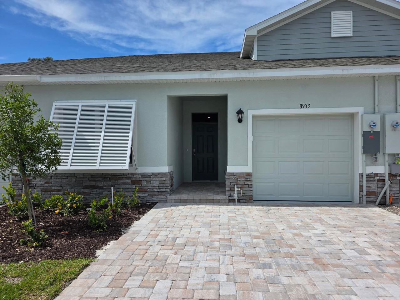 8933 Orchid Reserve Cir #8933 - Photo 2 of 23