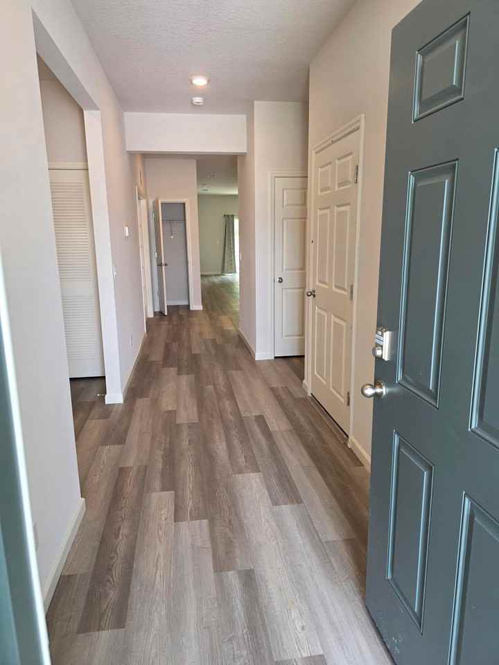 8933 Orchid Reserve Cir #8933 - Photo 3 of 23