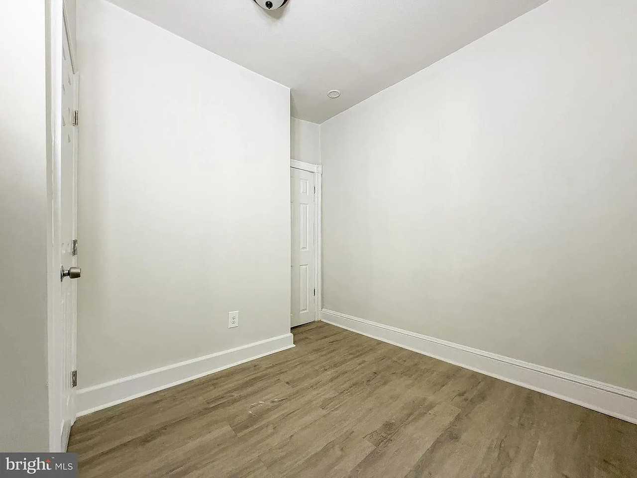 3010 Grayson St - Photo 7 of 9