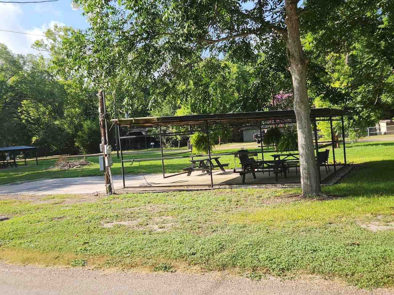 336 County Road 90b - Photo 2 of 7