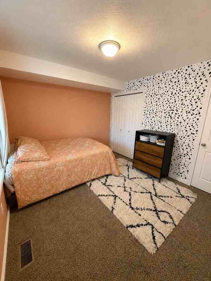 9143 S Jefferson Pl - Photo 6 of 20