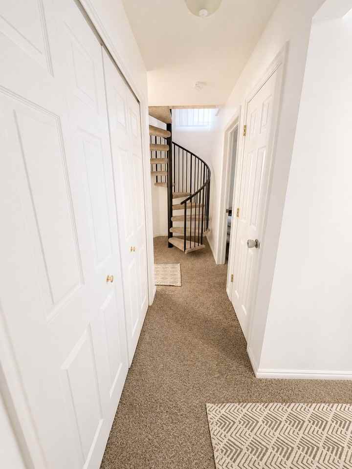 9143 S Jefferson Pl - Photo 7 of 20