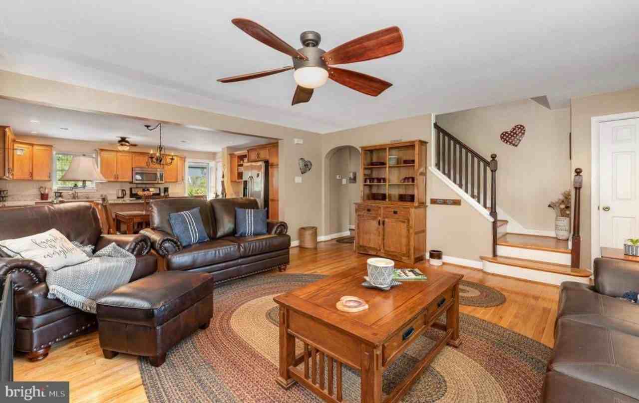 36 N 19th St - Photo 4 of 20