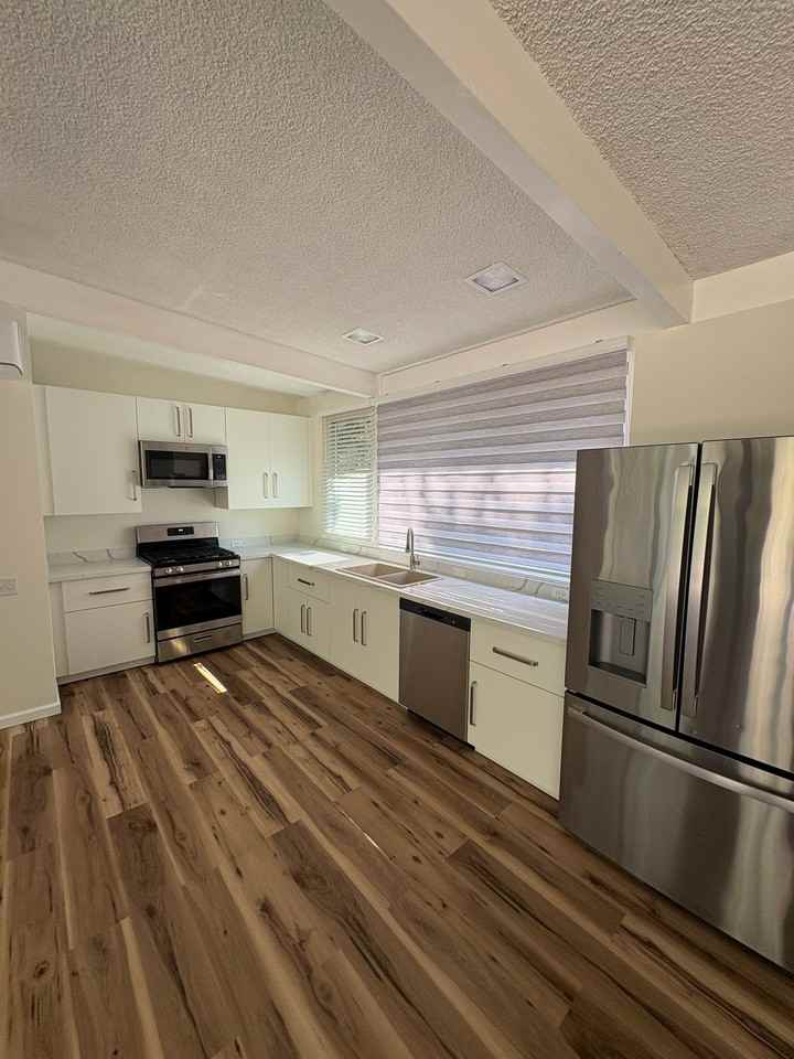 730 S Live Oak Park Rd #MAIN - Photo 5 of 14