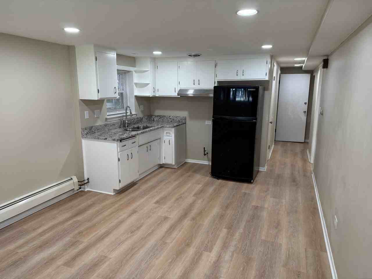 5913 W Addison St #1 - Photo 3 of 8