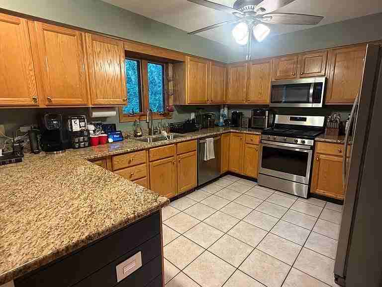 4N233 Norris Ave - Photo 3 of 14