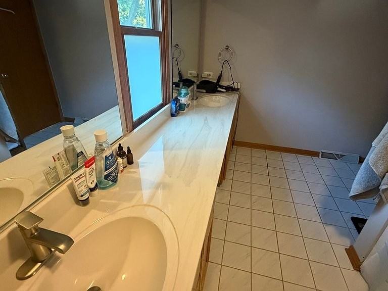 4N233 Norris Ave - Photo 7 of 14