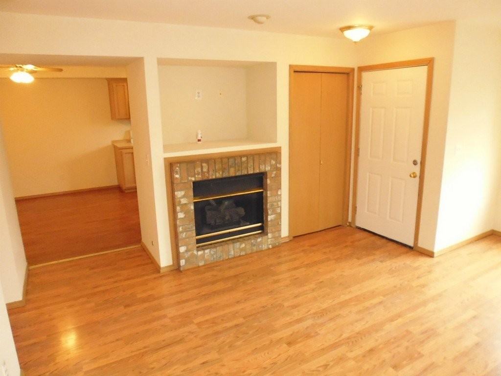 2210 Grade Rd - Photo 4 of 17