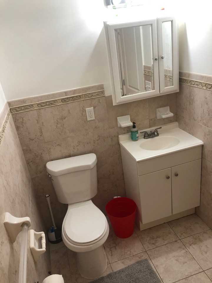 190 Summer Ave #2 - Photo 6 of 7