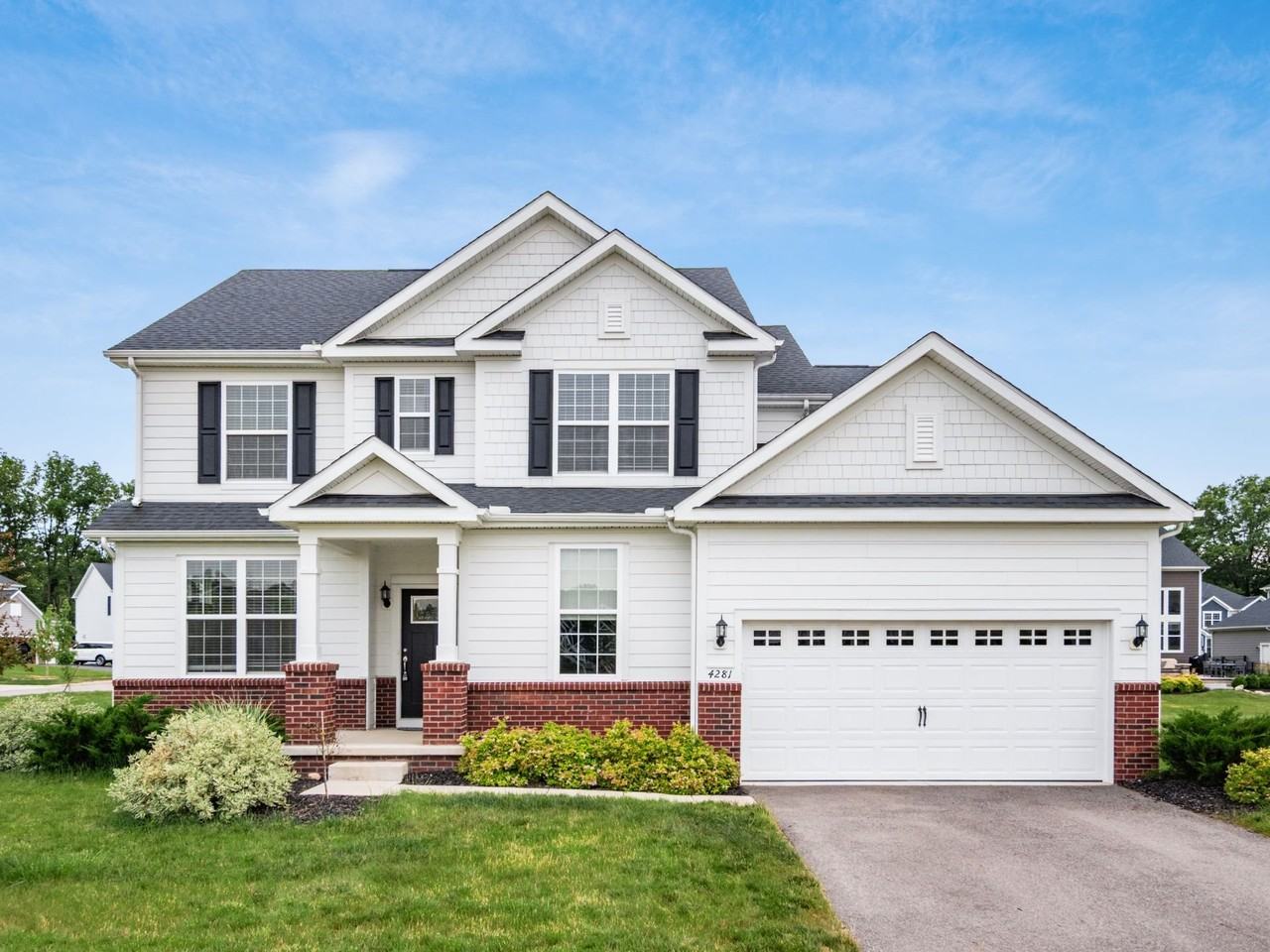4281 Scotts Way - Photo 3 of 50