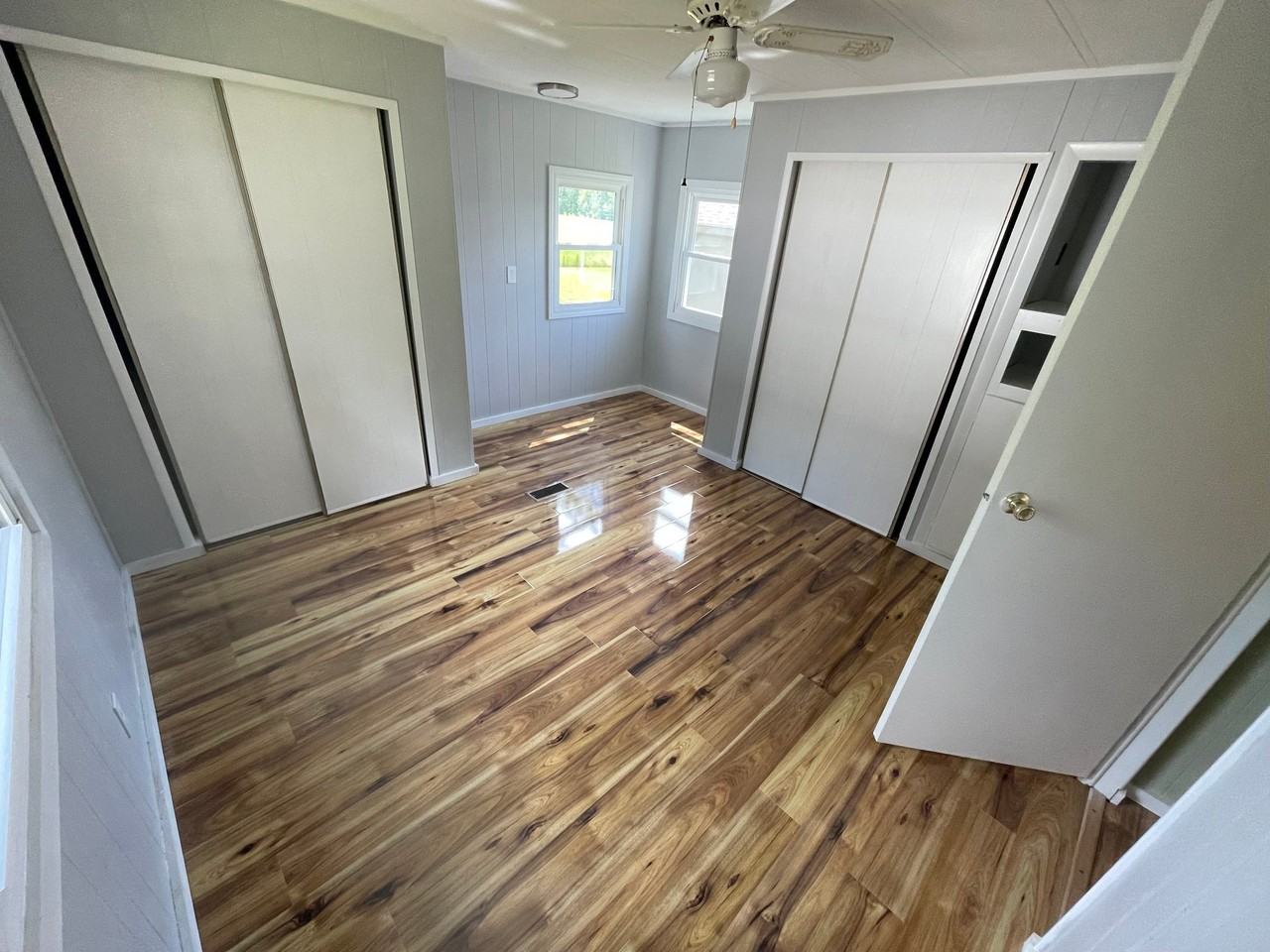 282 6th St - Photo 5 of 10