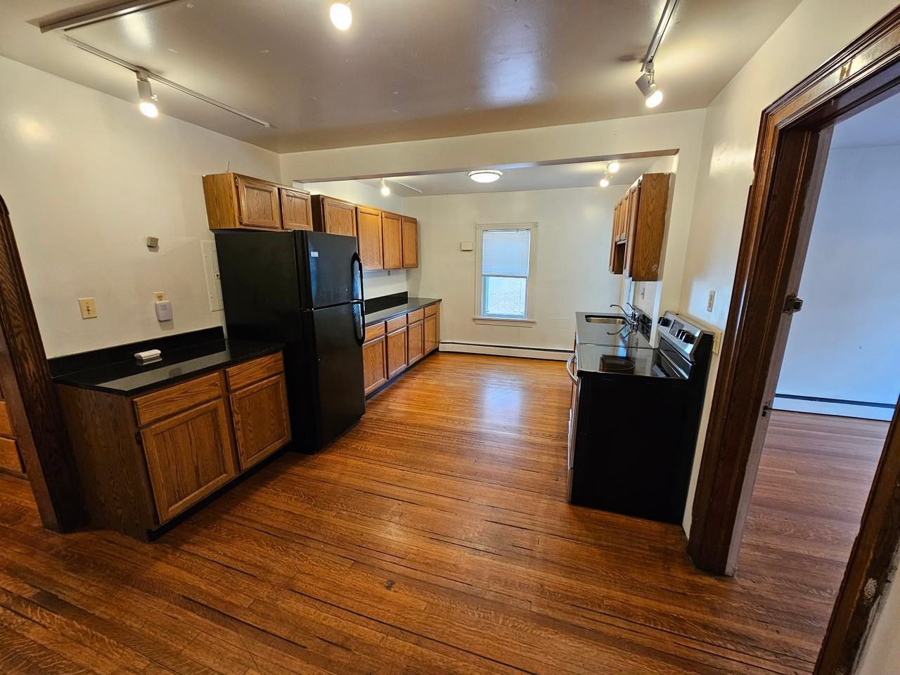 103 Rutgers St #2 - Photo 2 of 20