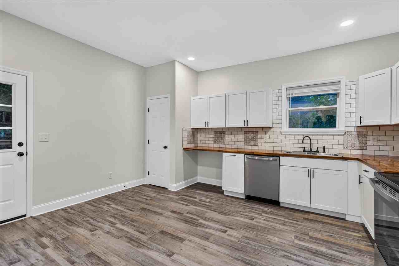 1713 S Orchard Knob Ave - Photo 4 of 20