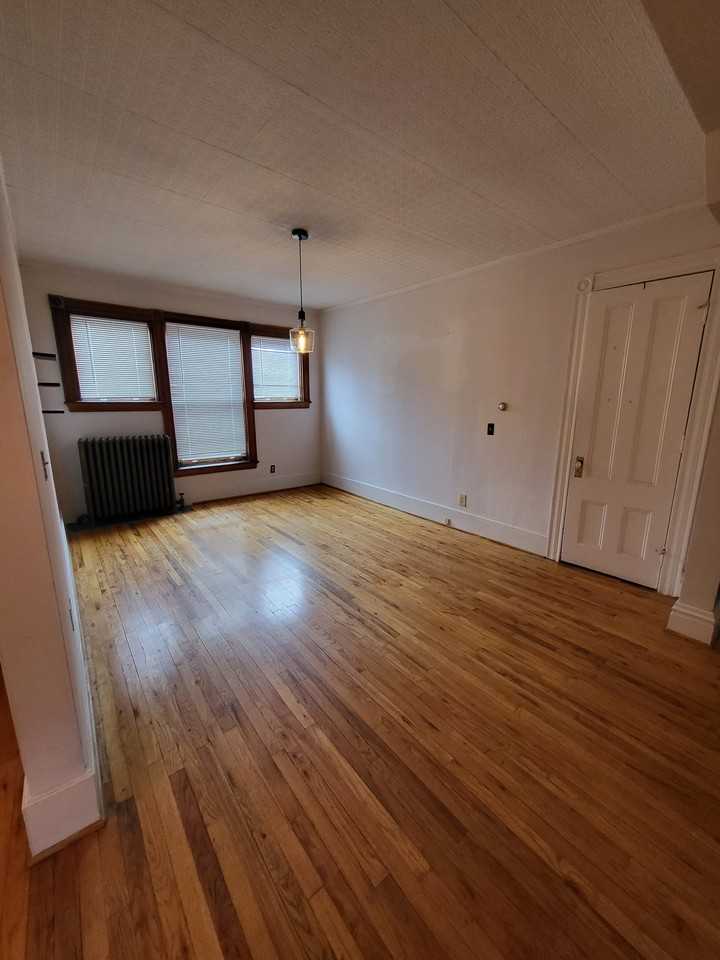376 Pearl St #REAR - Photo 7 of 16