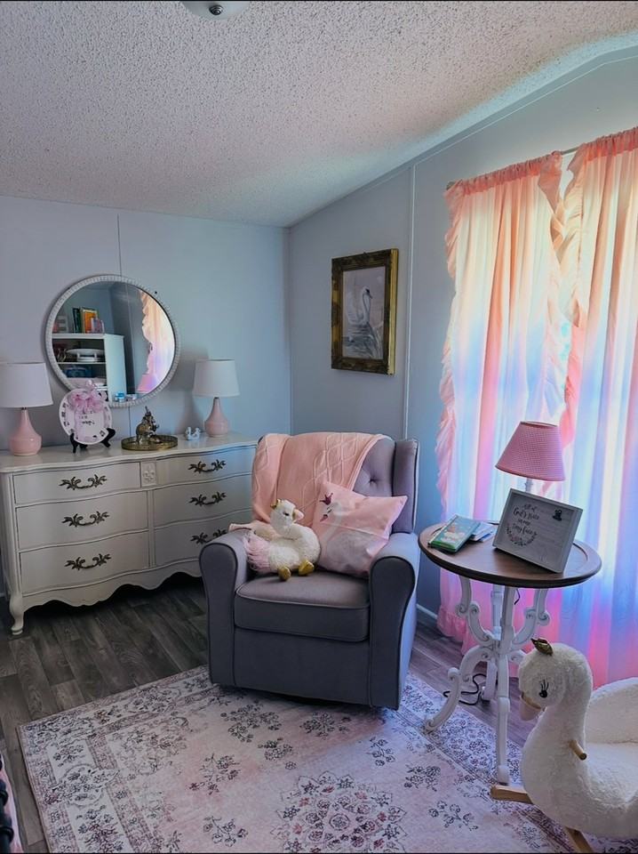 204 Meadow Lark Dr #204 - Photo 4 of 14