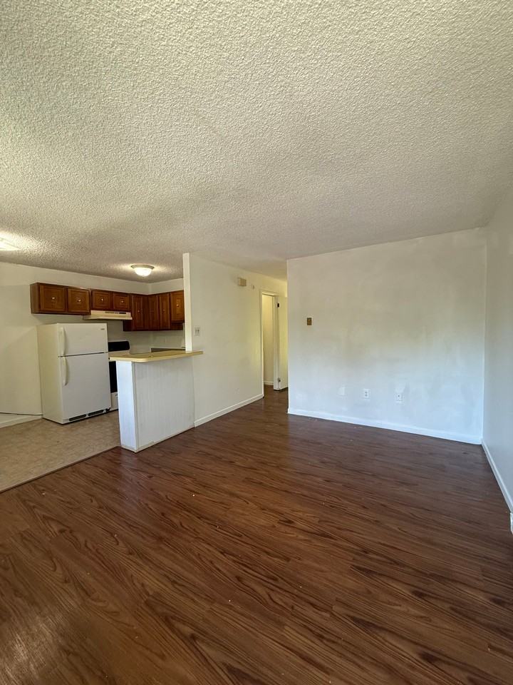 2111 Florence Ave #A - Photo 2 of 17