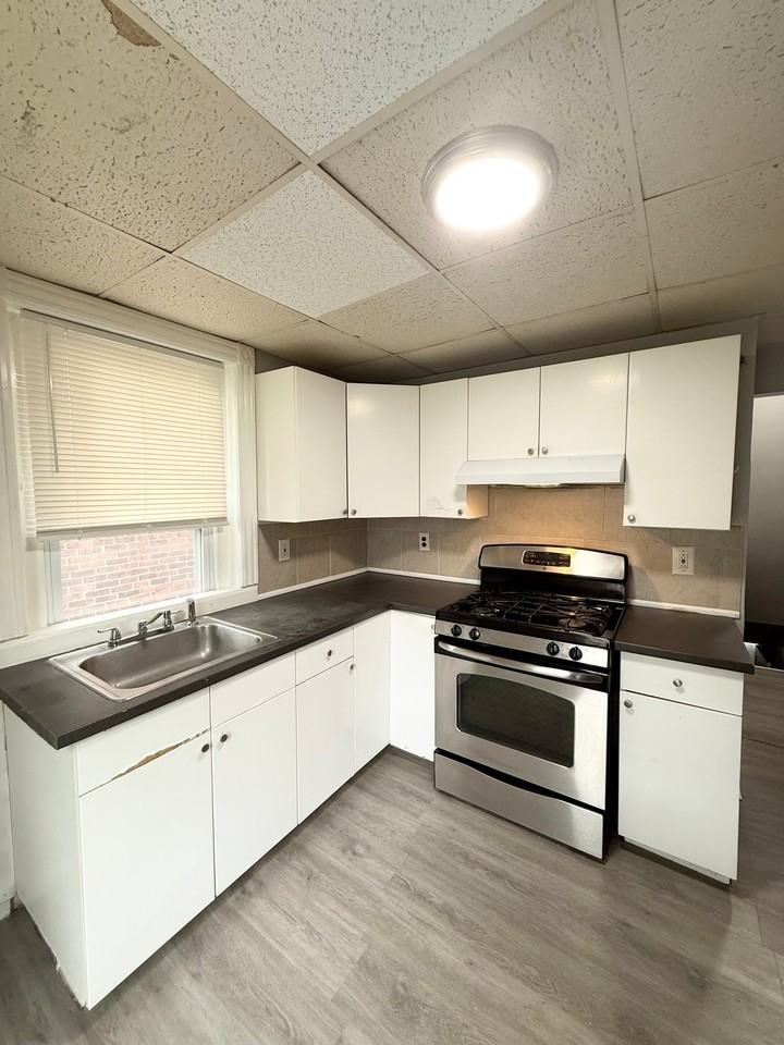 48 W Union Blvd #B - Photo 6 of 18