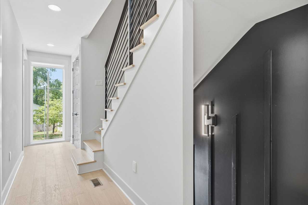 2712 Sharondale Ct #A - Photo 5 of 20