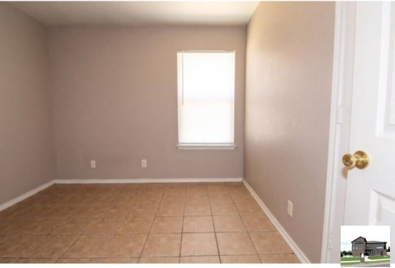 304 Jeff Gordon Dr #A - Photo 6 of 38