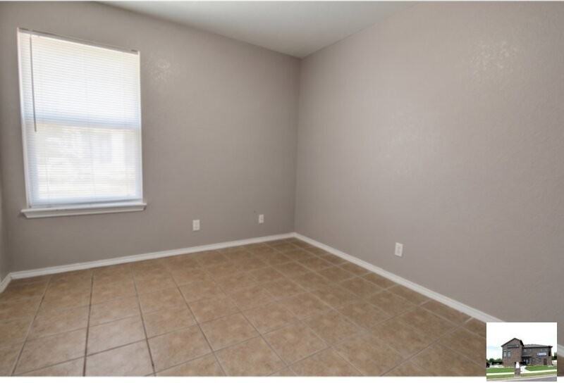 304 Jeff Gordon Dr #A - Photo 7 of 38