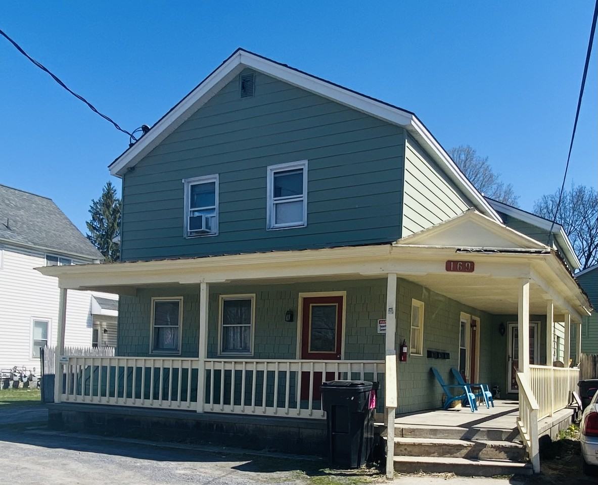 169 Main St #4 - Photo 2 of 13
