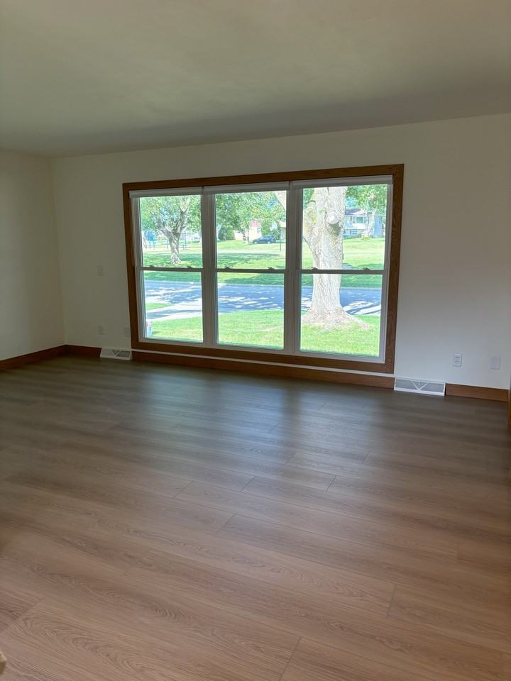 108 Gilman St #1 - Photo 4 of 5