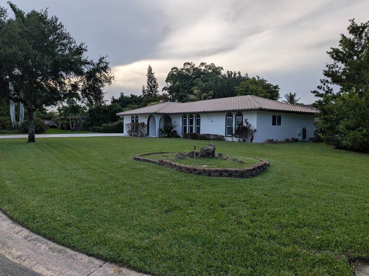 2380 Nw 107th Ave #NA - Photo 4 of 8