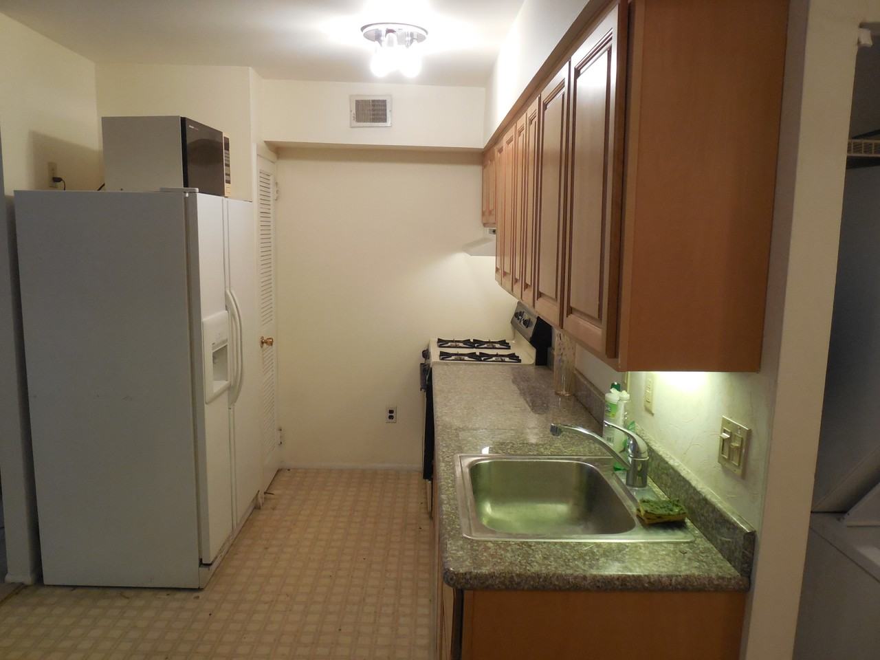 289 Greenough St #1stFLFLONT - Photo 5 of 8