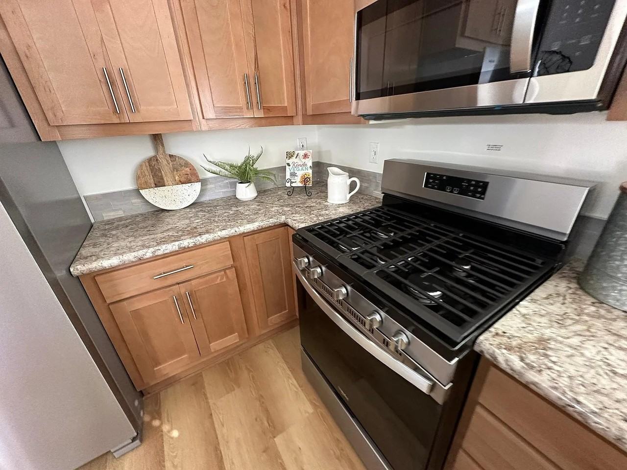 22 Dart St #NA - Photo 6 of 39