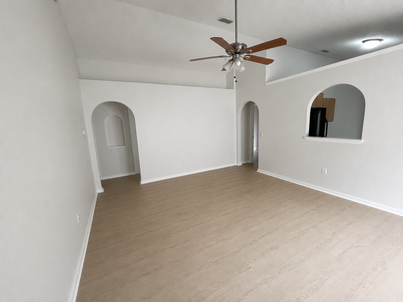 12723 Parkbury Dr #NA - Photo 3 of 13
