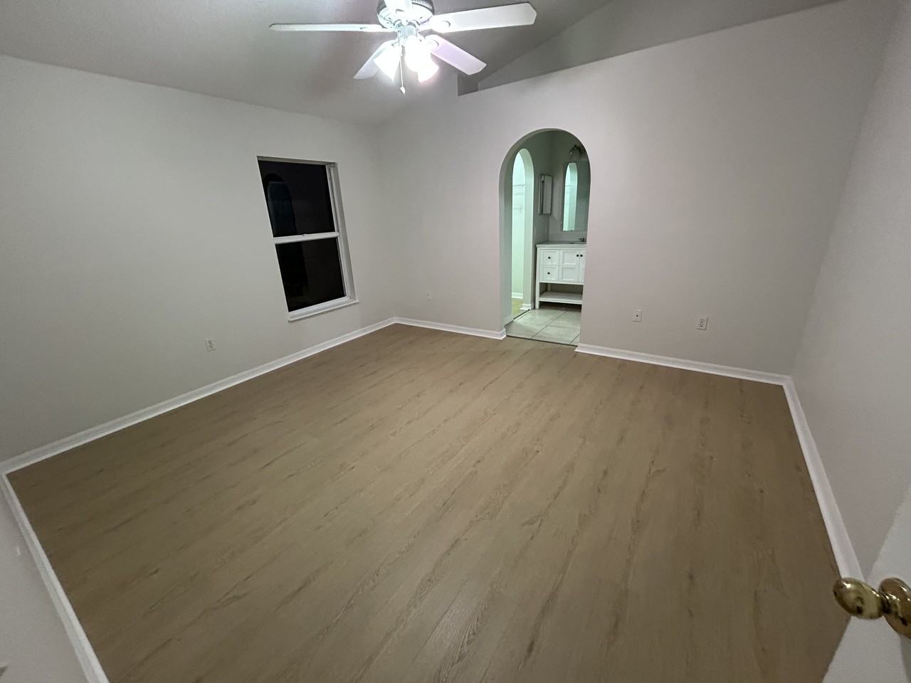 12723 Parkbury Dr #NA - Photo 5 of 13