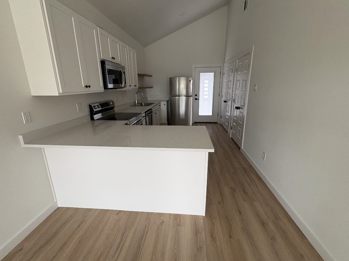 427 Vz County Road 1502 #C - Photo 3 of 4