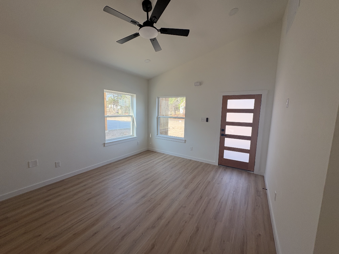 427 Vz County Road 1502 #C - Photo 4 of 4