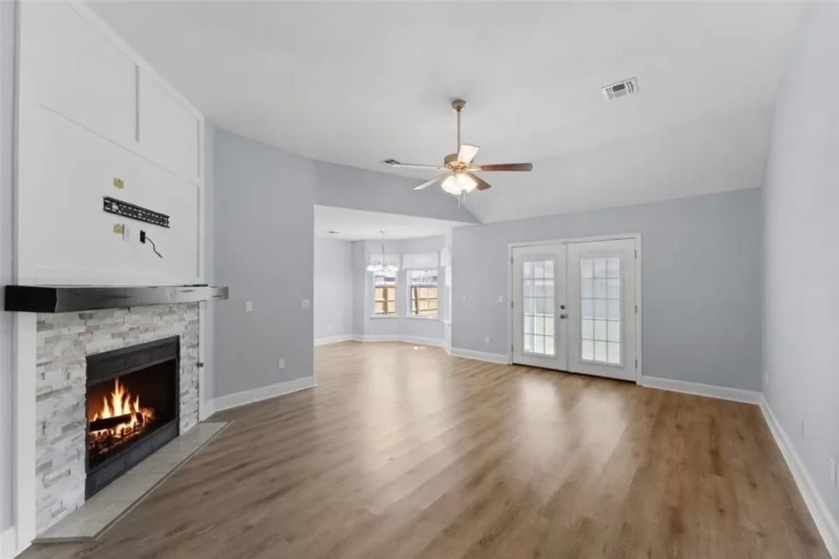 550 Bonanza St #NA - Photo 4 of 18