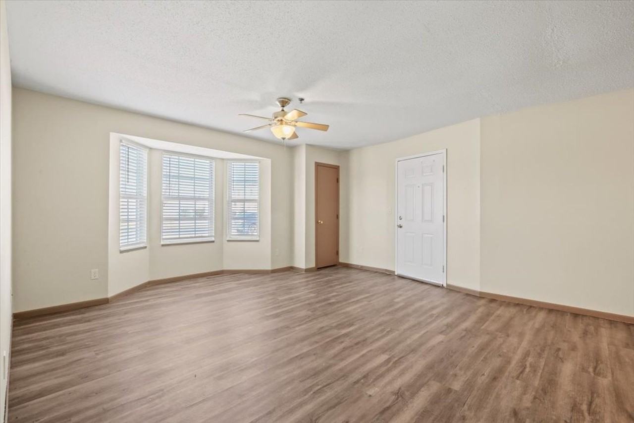 Briarwood II - Photo 4 of 27