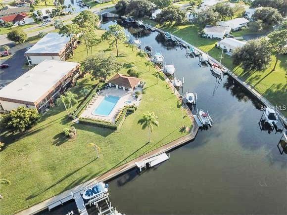 150 Englewood Isles Pkwy - Photo 3 of 26