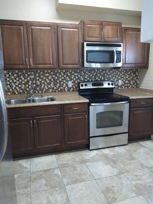 955 Aragon Ave #A - Photo 7 of 19