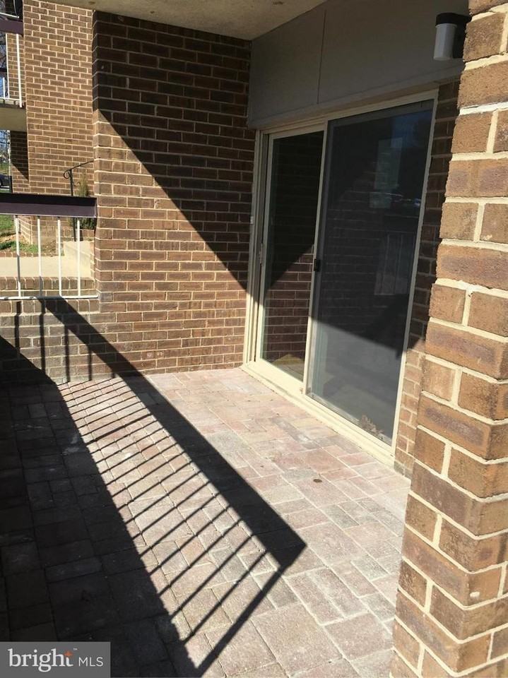 2205 Greenery Ln #T4 - Photo 4 of 27