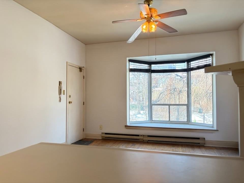 471 Brunswick Ave - Photo 5 of 10