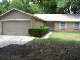 featured image of 7100 Meadow Run #1