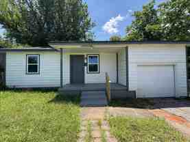 908 Ne 31st St #1 - Photo 1 of 1