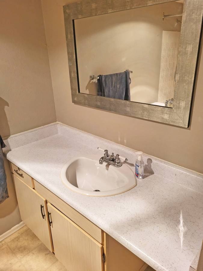 2181 Comox Avenue - Photo 5 of 8