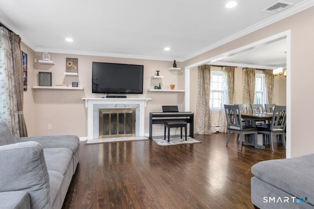 180 Weeping Willow Ln - Photo 3 of 21