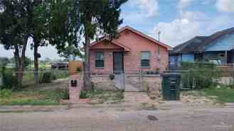 1001 Hidalgo St - Photo 1 of 1