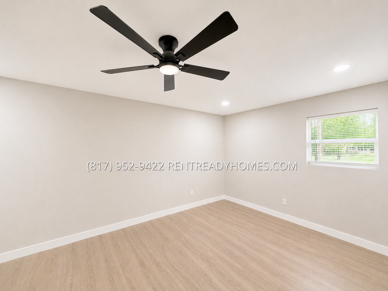 11319 Murr Way - Photo 4 of 8