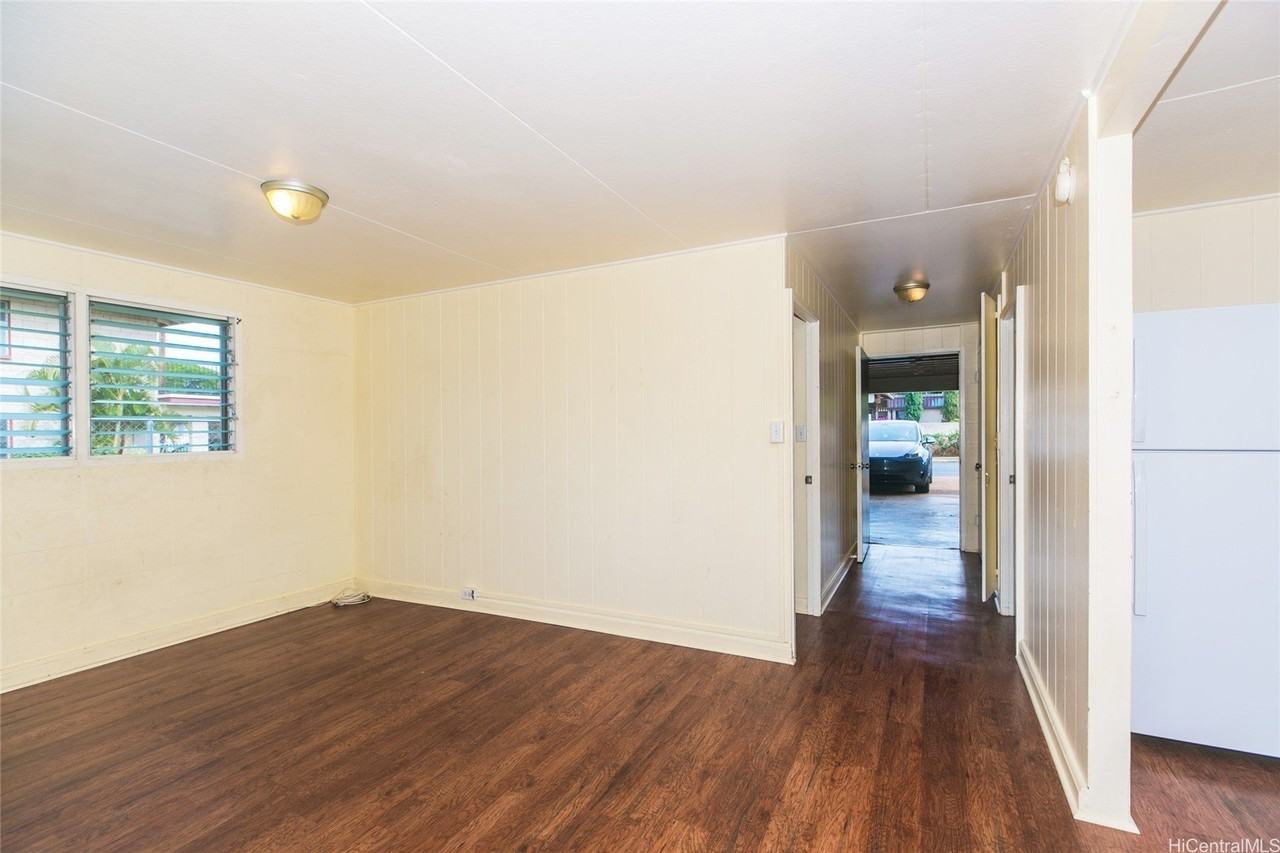 1112 4th Ave - Photo 4 of 24