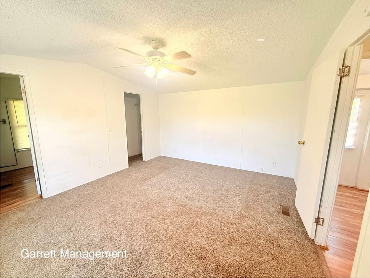 921 Seneca Dr - Photo 7 of 14