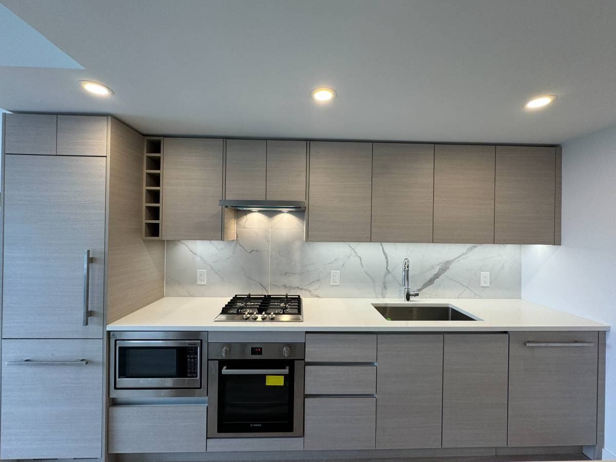 Blackie St & Carnarvon St #1803 - Photo 5 of 16